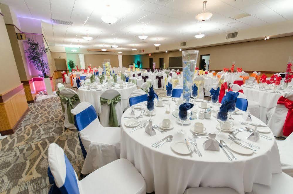 Canad Inns Destination Centre Windsor Park Winnipeg Kültér fotó