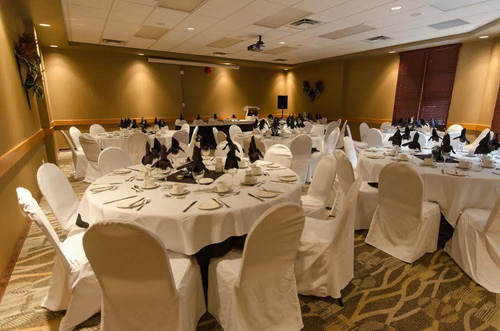 Canad Inns Destination Centre Windsor Park Winnipeg Kültér fotó
